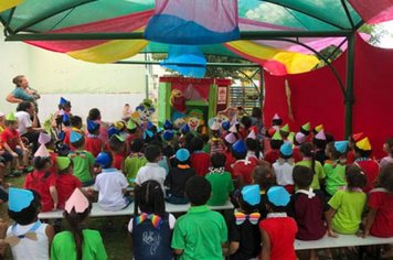 A Prefeitura Municipal de Itatinga em parceria com a Diretoria de Educação e Cultura promoveu nesta Terça-feira [21/03] o “Dia do Circo.”